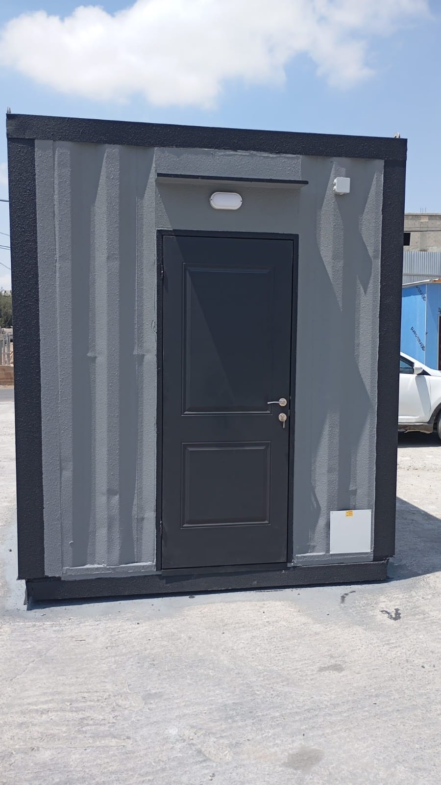 סטודיו קומפקטי ממכולה- קונטיין