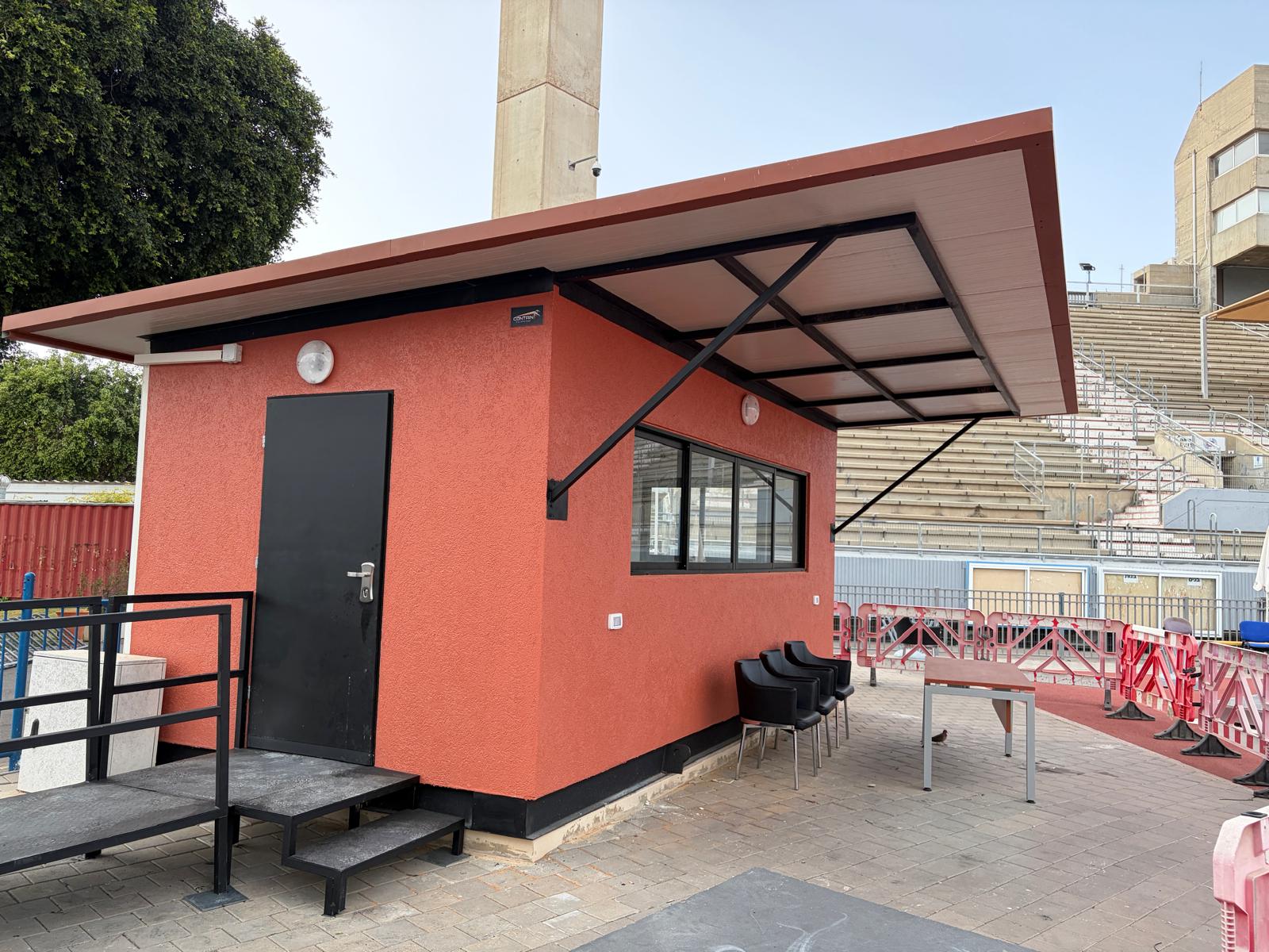 פרוייקט הקמת יחידת השיפוט והבקרה באצטדיון הדר יוסף -קונטיין הנדסה